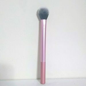 Real techniques 402 setting brush